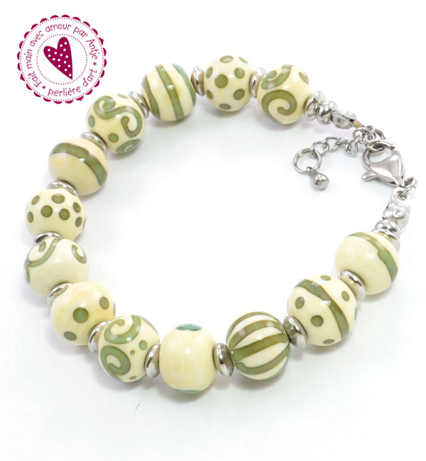 Bracelet ajustable  • perles SRA • ivoire vert